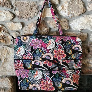 NWT Vera Bradley Expandable Travel Bag in Kauai Floral